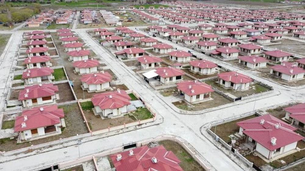 Konya'da 215 bin TL'ye müstakil ev fırsatı! Göle çok yakın 4